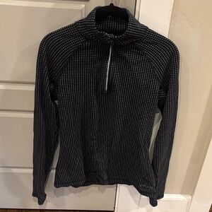 Eddie Bauer Women's Black and White Zip-Up Top